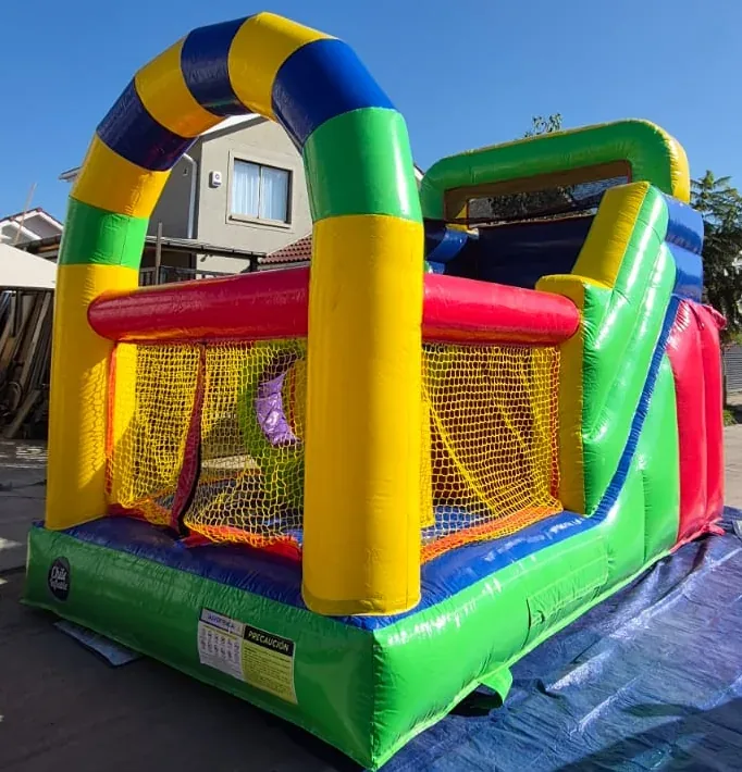 Inflable arcoíris vista frontal